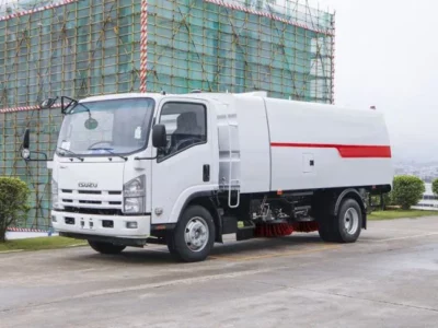 ISUZU Road Sweeping Truck