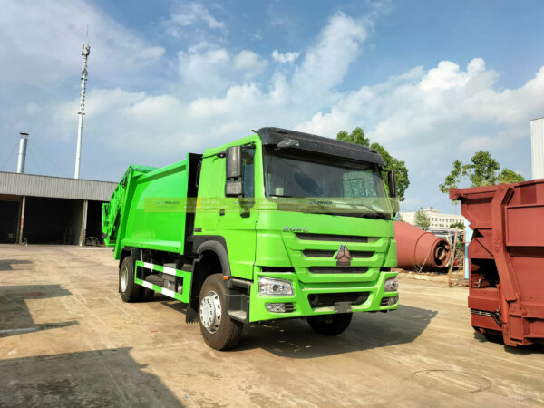 Municipal Refuse Waste Compactor Truck