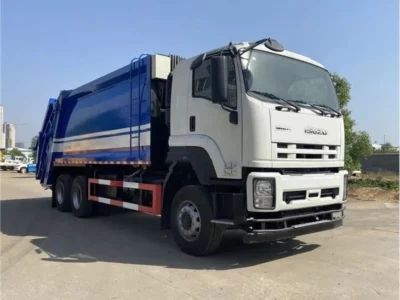 Isuzu Giga 6-4 Garbage Compactor Truck