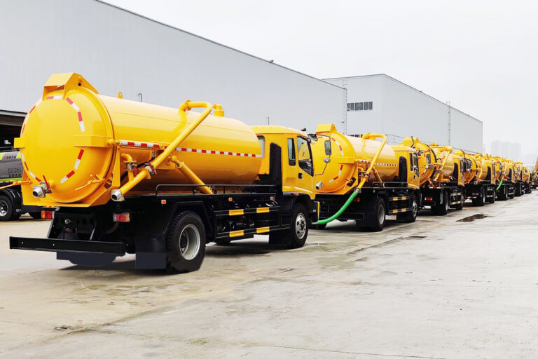 20 Double Pump Sewage Suction Trucks Shipped to Kazakhstan - CSCTRUCK ...