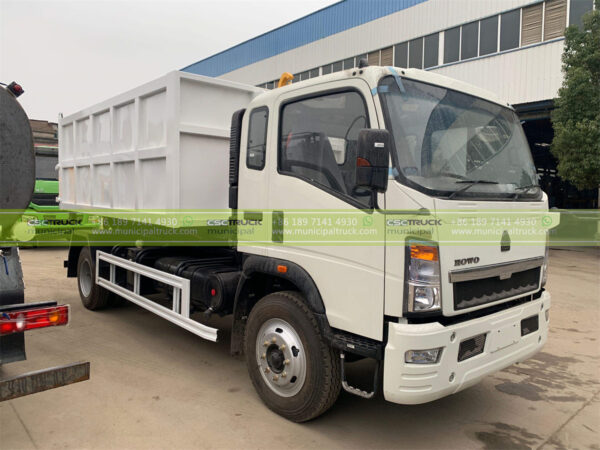 SINOTRUK 4T Roll off Garbage Truck