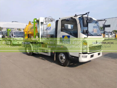 SINOTRUK 5CBM Kitchen Waste Garbage Truck