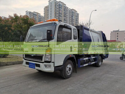 SINOTRUK Rear Loader Container Garbage Truck