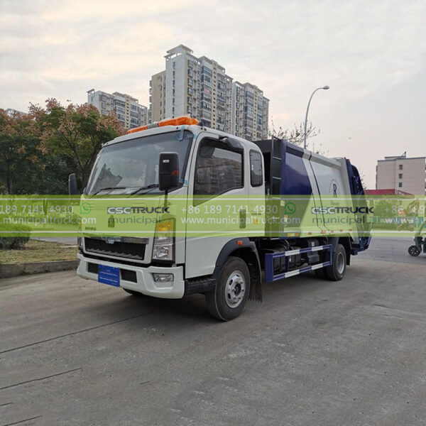 SINOTRUK Rear Loader Container Garbage Truck