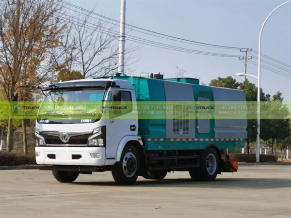 DONGFENG Vacuum Clean Sweeper Truck