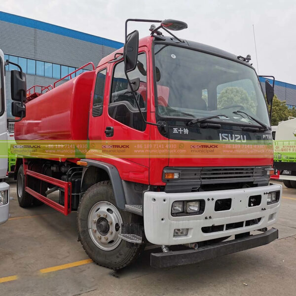 ISUZU 12,000L Water Tanker Bowser