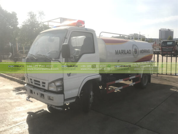 ISUZU 5,000L Water Spray Truck