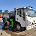 ISUZU 6CBM Self Loading Garbage Dump Truck Head Right