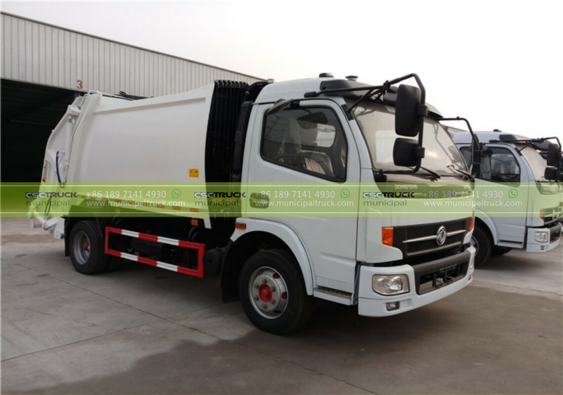 compactor garbage truck