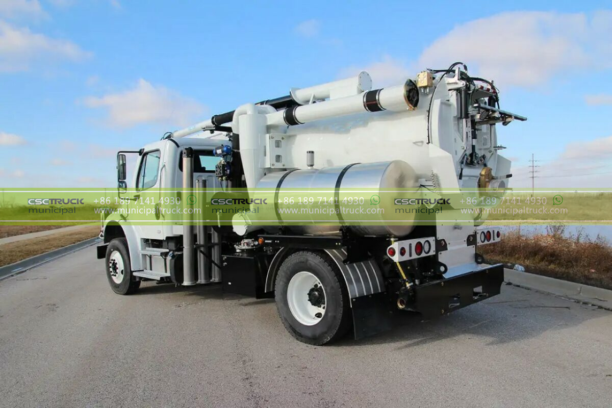 vacuum sewer truck (10)