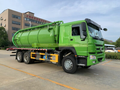 SINOTRUK Vacuum Sewer Truck 18000L