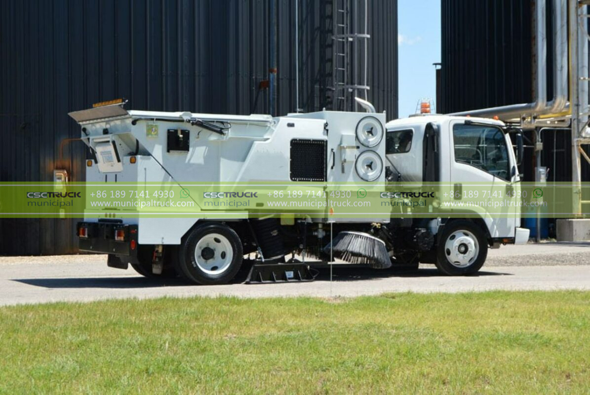 Industrial sweeper truck