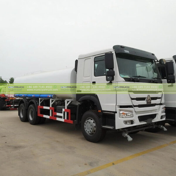 Sinotruk HOWO 20 Ton Water Sprinkler Tanker Truck