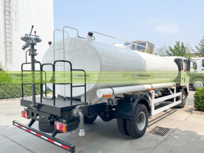 SINOTRUK 10 Ton Water Sprinkler Truck Tank